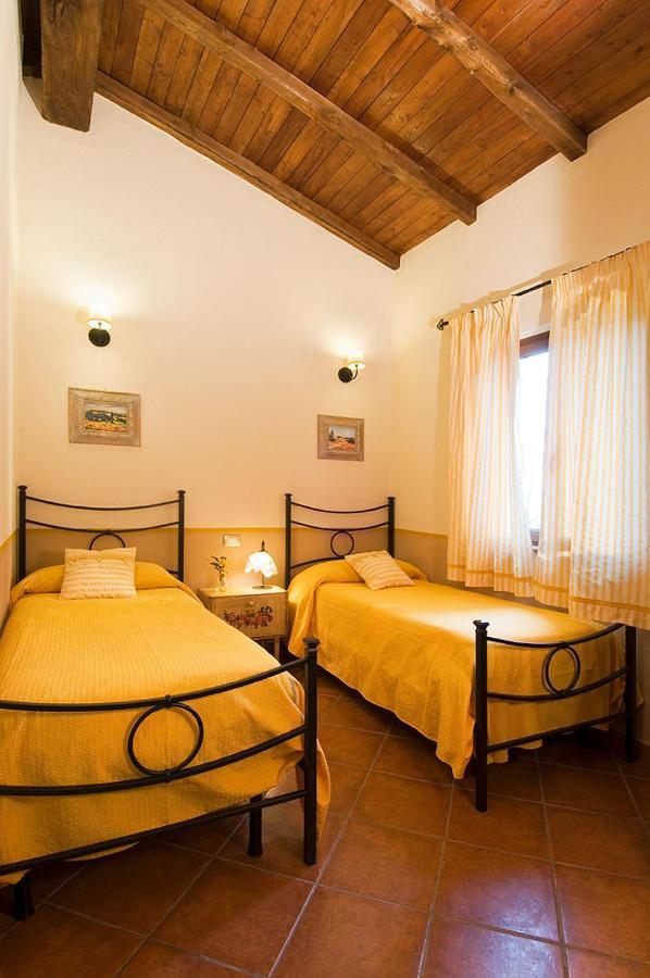 Agriturismo Poggio Di Maremma Pescia Romana Exteriör bild