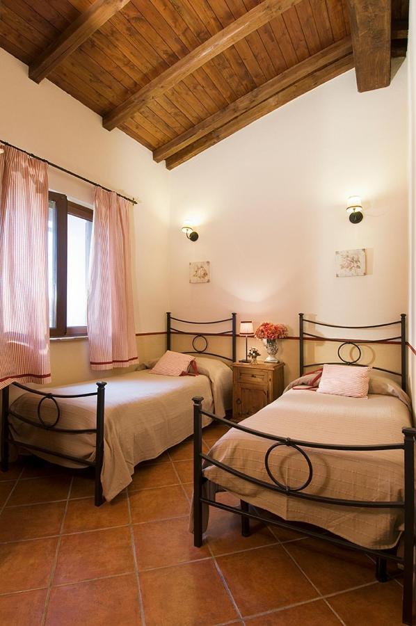 Agriturismo Poggio Di Maremma Pescia Romana Exteriör bild