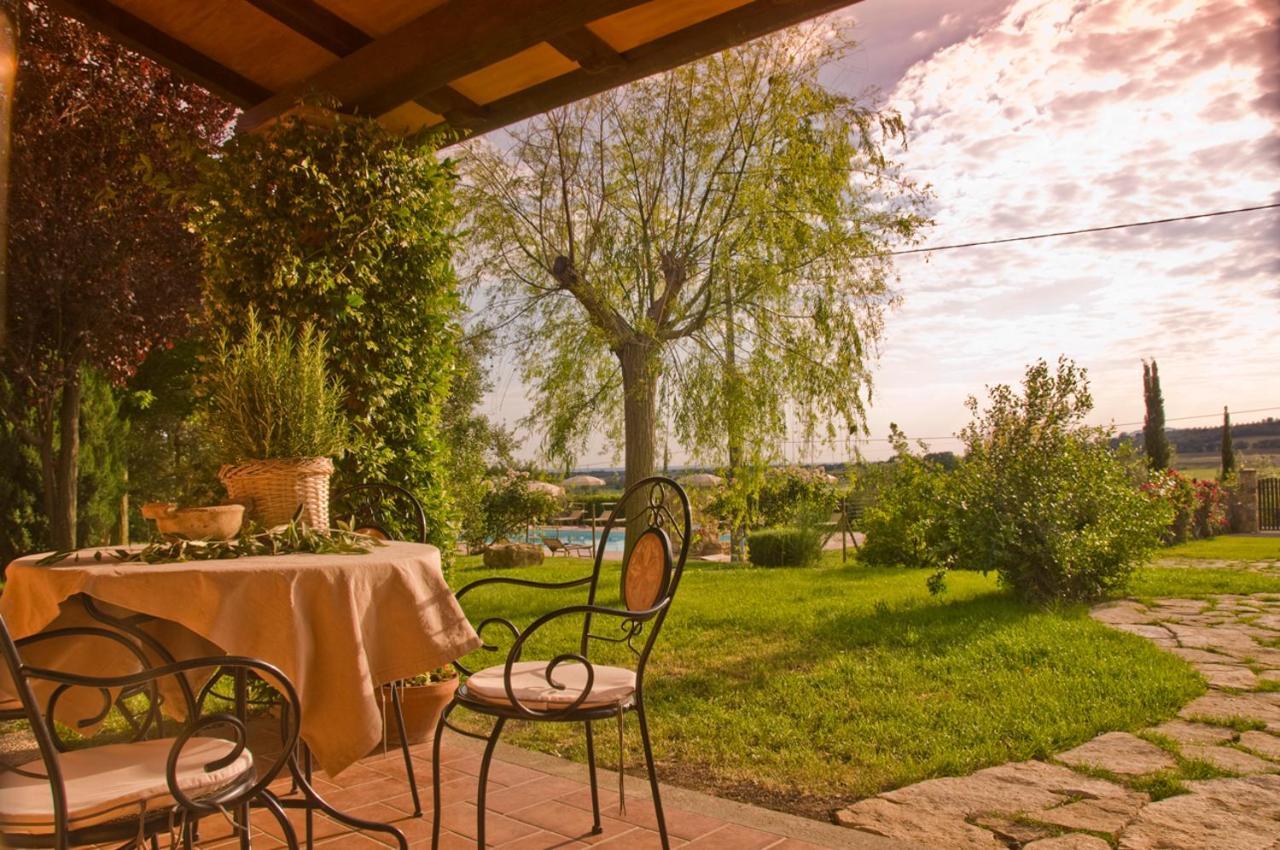 Agriturismo Poggio Di Maremma Pescia Romana Exteriör bild