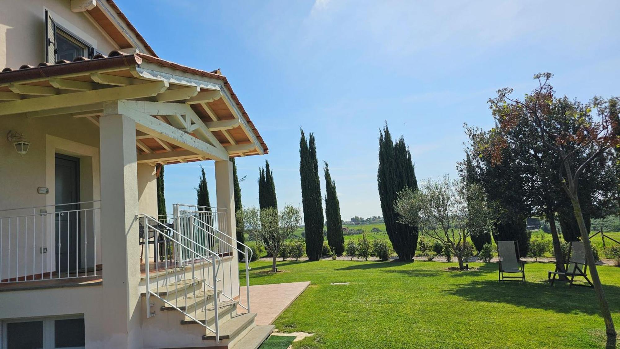 Agriturismo Poggio Di Maremma Pescia Romana Exteriör bild