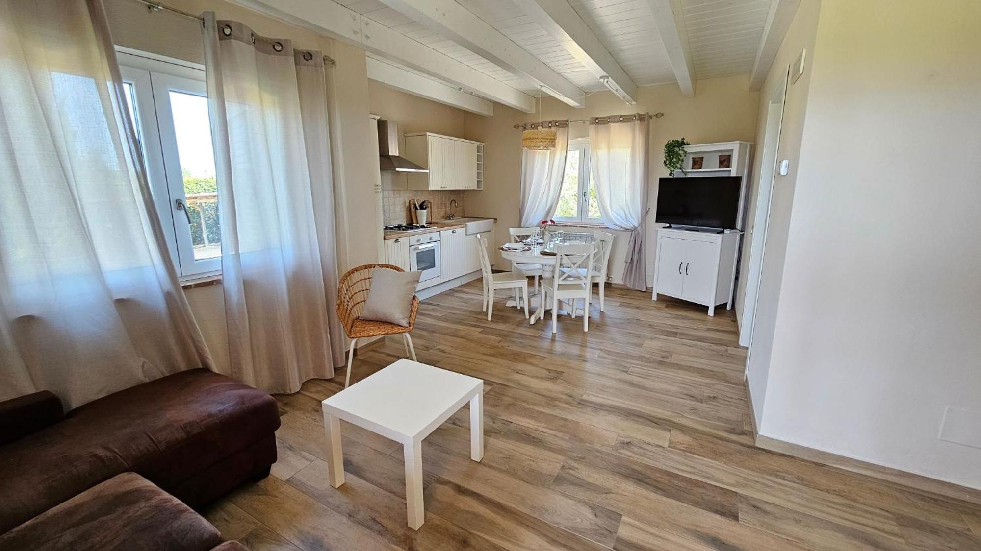 Agriturismo Poggio Di Maremma Pescia Romana Exteriör bild