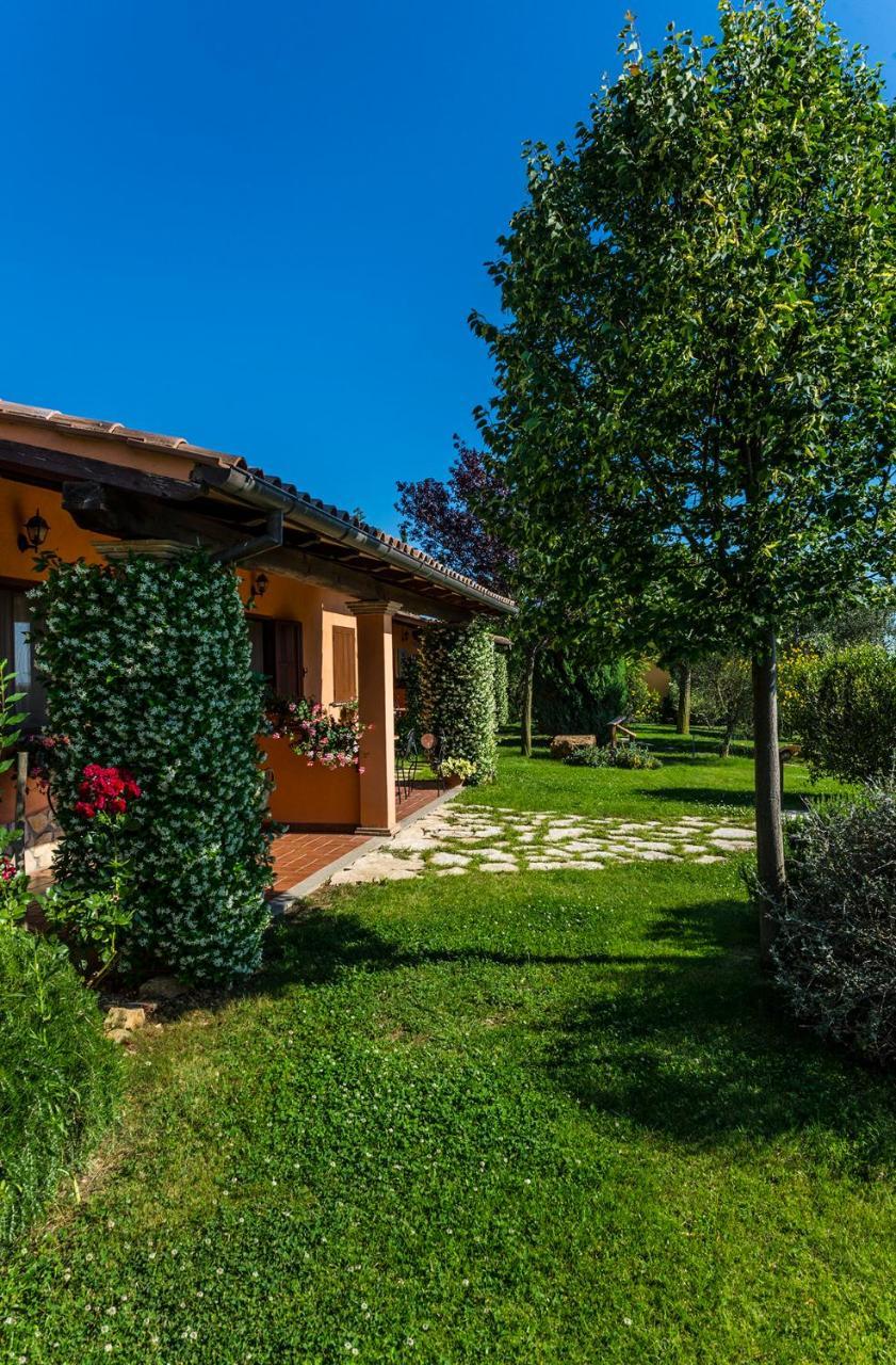 Agriturismo Poggio Di Maremma Pescia Romana Exteriör bild